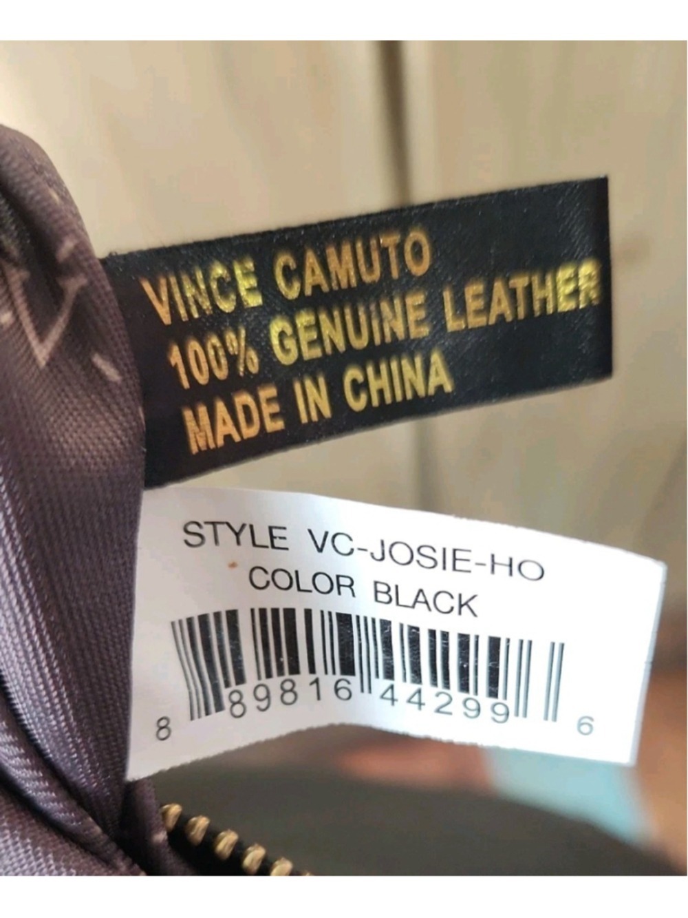 Vince Camuto Josie Hobo Bag Smooth Leather EUC - Picture 9 of 16